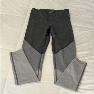 Old Navy Gray Athletic Leggings with Color Block Design